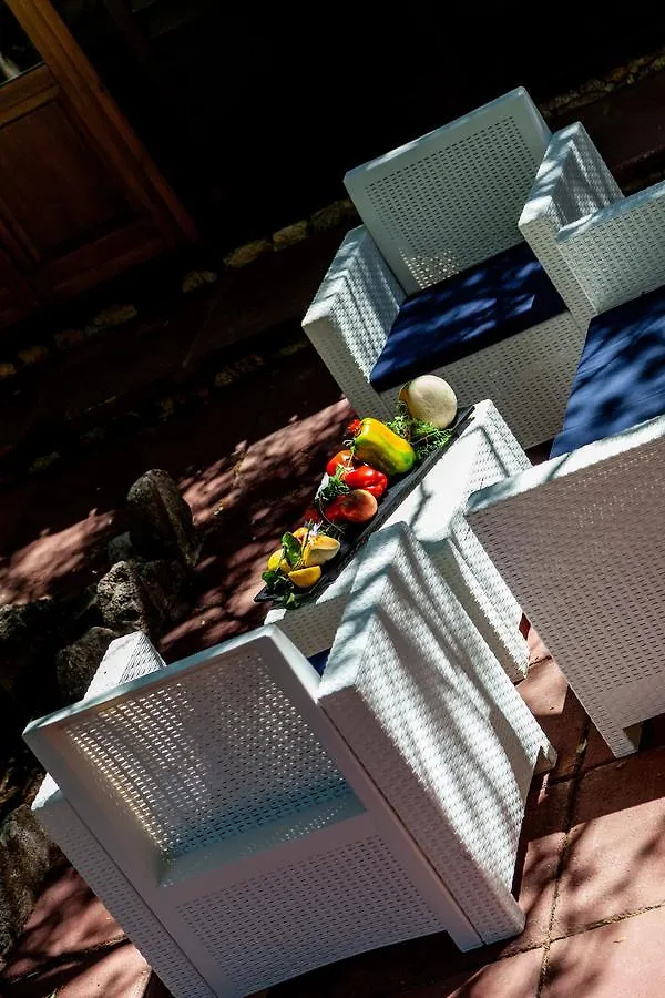 مزرعة للإقامة فيلا Casa Saltara (Adults Only) سانتا تيريزا غالّورا